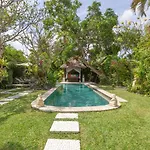 Villa Poppy Seminyak
