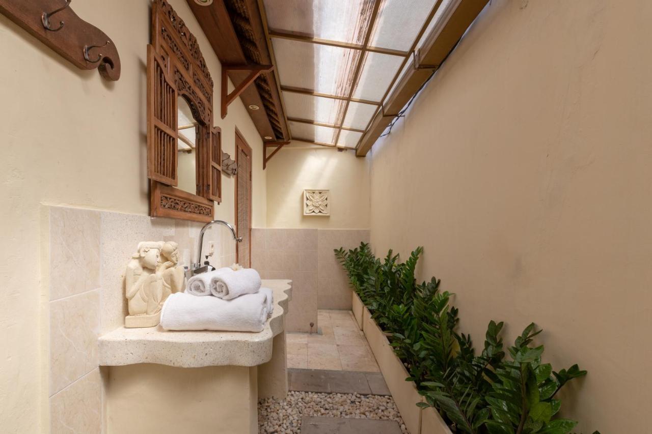 Poppy Villa Seminyak (Bali)